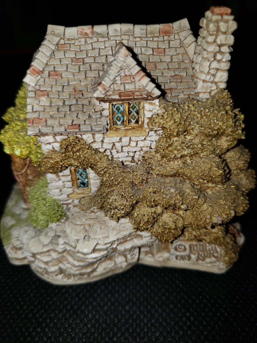 The Briary By Lilliput Lane Miniature Stone Cottage Figurine with Greenery
